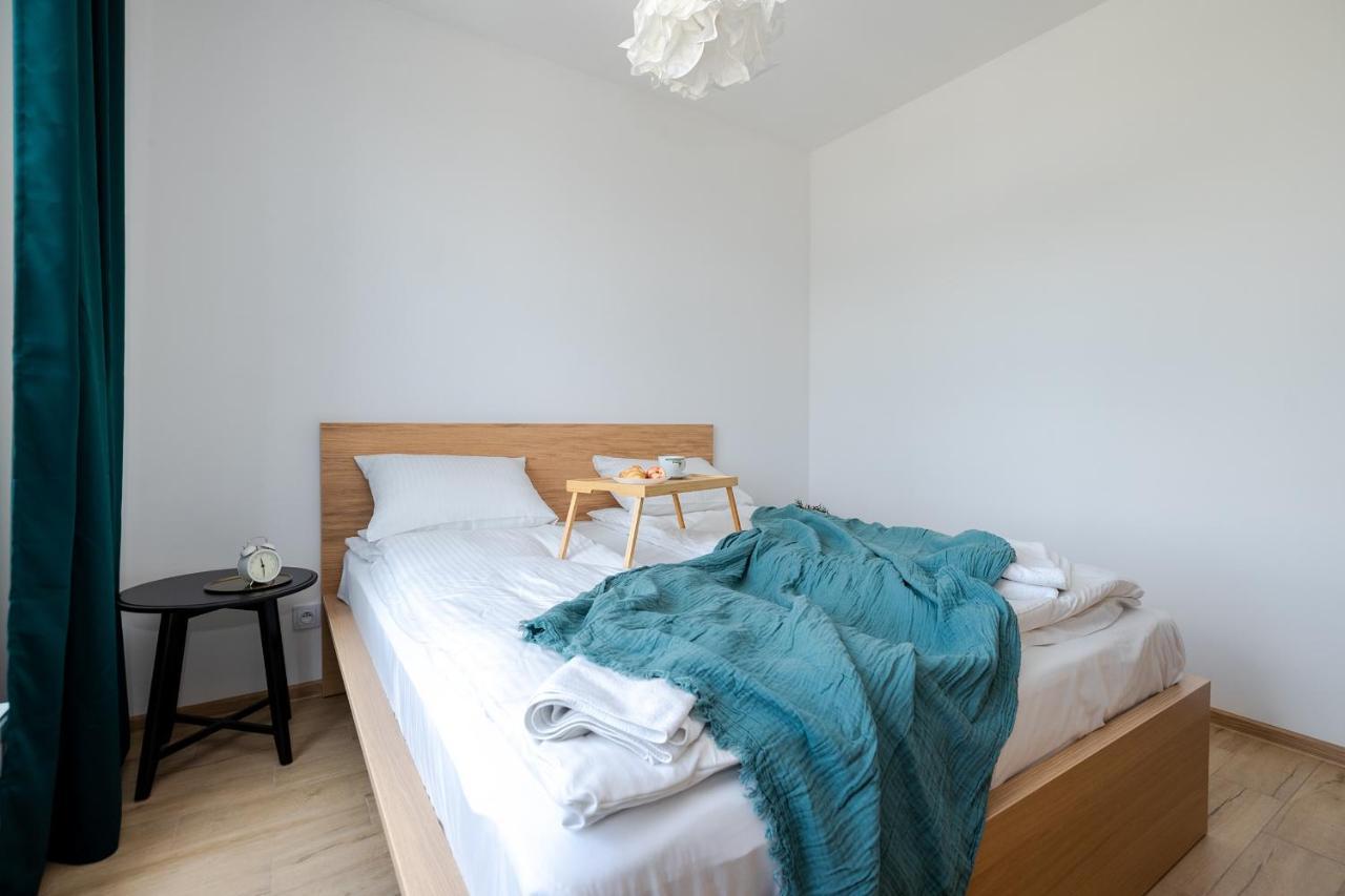 Shortstaypoland Pileckiego Warszawa Exteriör bild